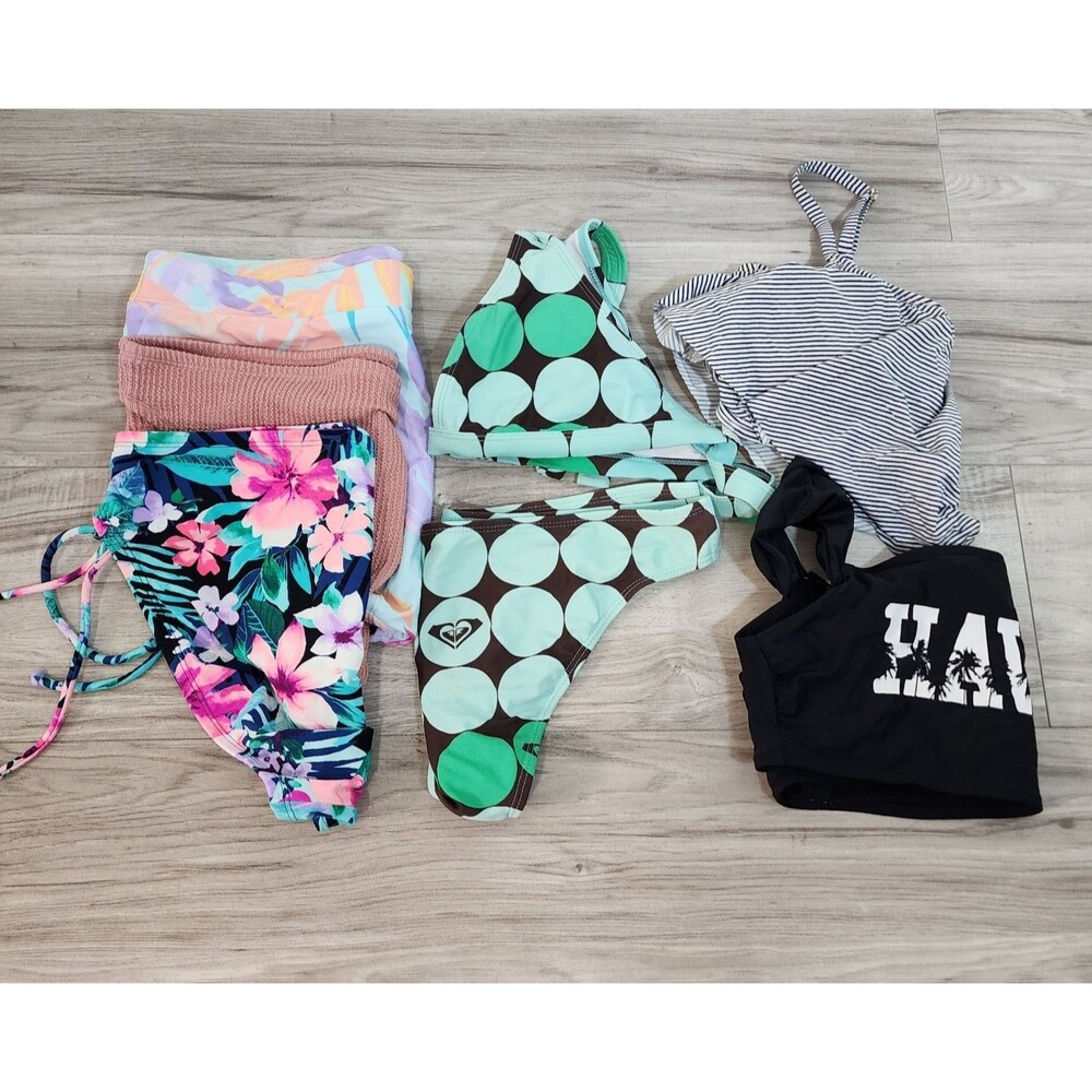 Women's Swiming Tops and Bottoms Size L Lot of 7